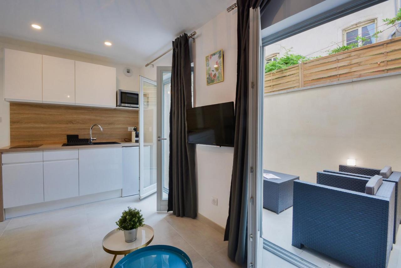 Craffe Terrasse ! Apartment Nancy Bagian luar foto